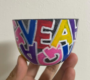 S Gardenのおしゃれな色のリメイク鉢